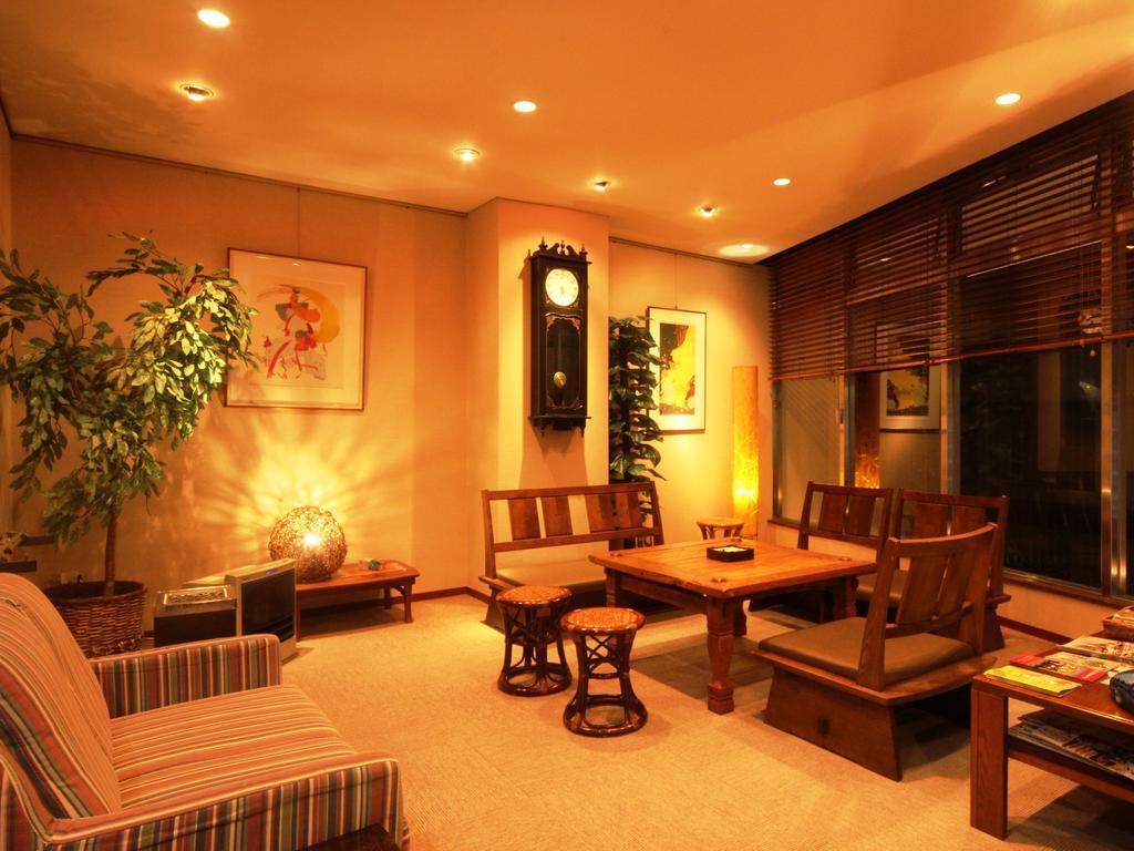 Honkan Gentaroya Hotell Nozawaonsen Exteriör bild