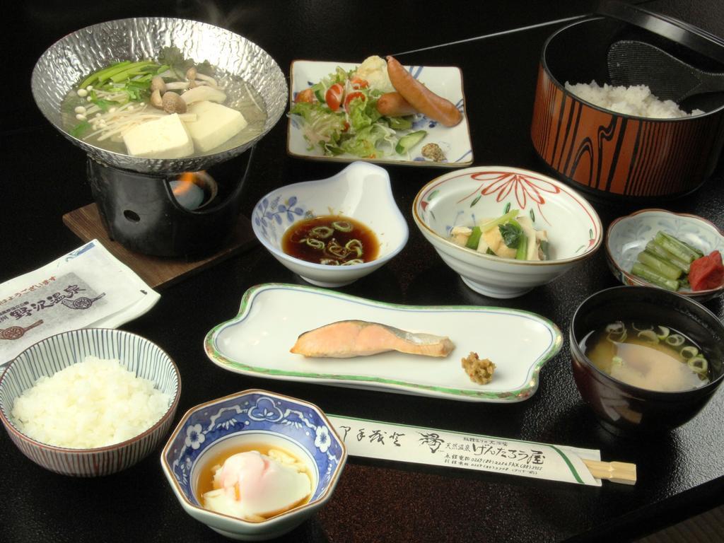 Honkan Gentaroya Hotell Nozawaonsen Exteriör bild